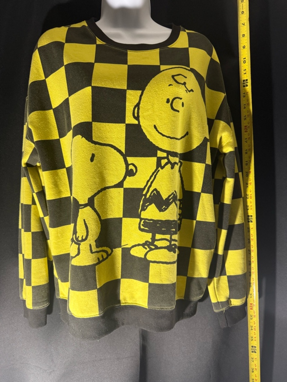 Vintage Peanuts Yellow Graphic Crewneck Sweatshirt